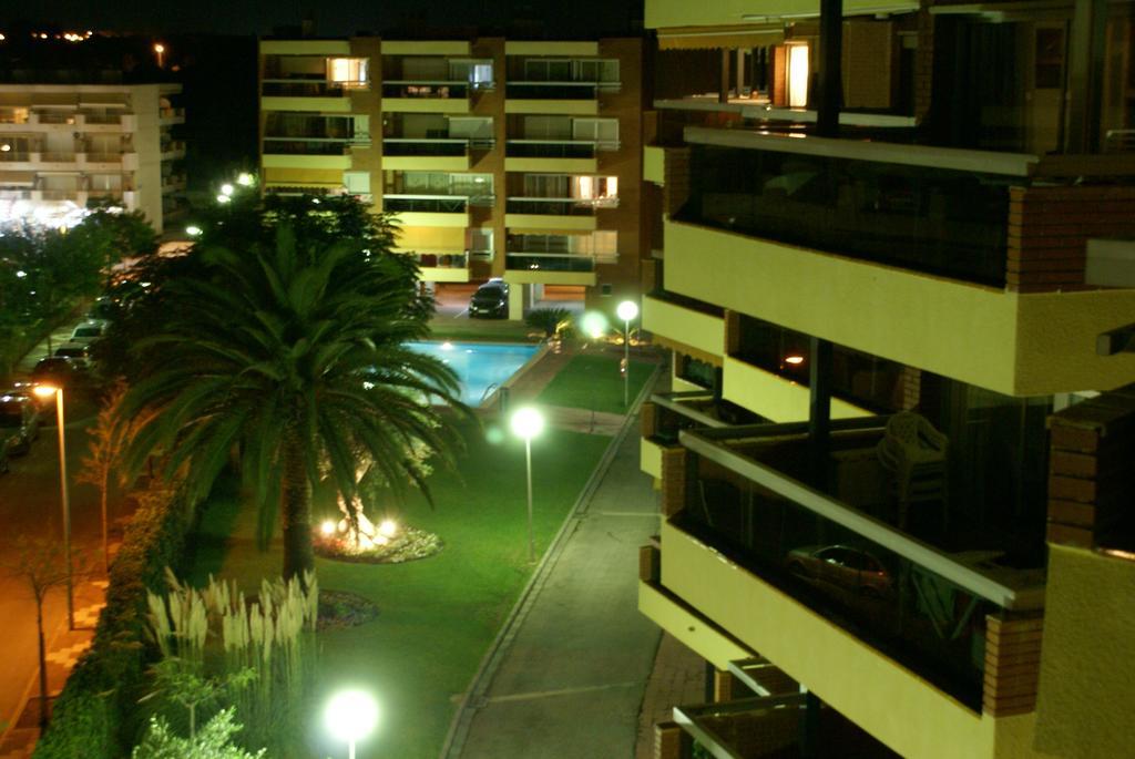 Apartaments Voralmar - Mas D'En Gran كامبريلس المظهر الخارجي الصورة