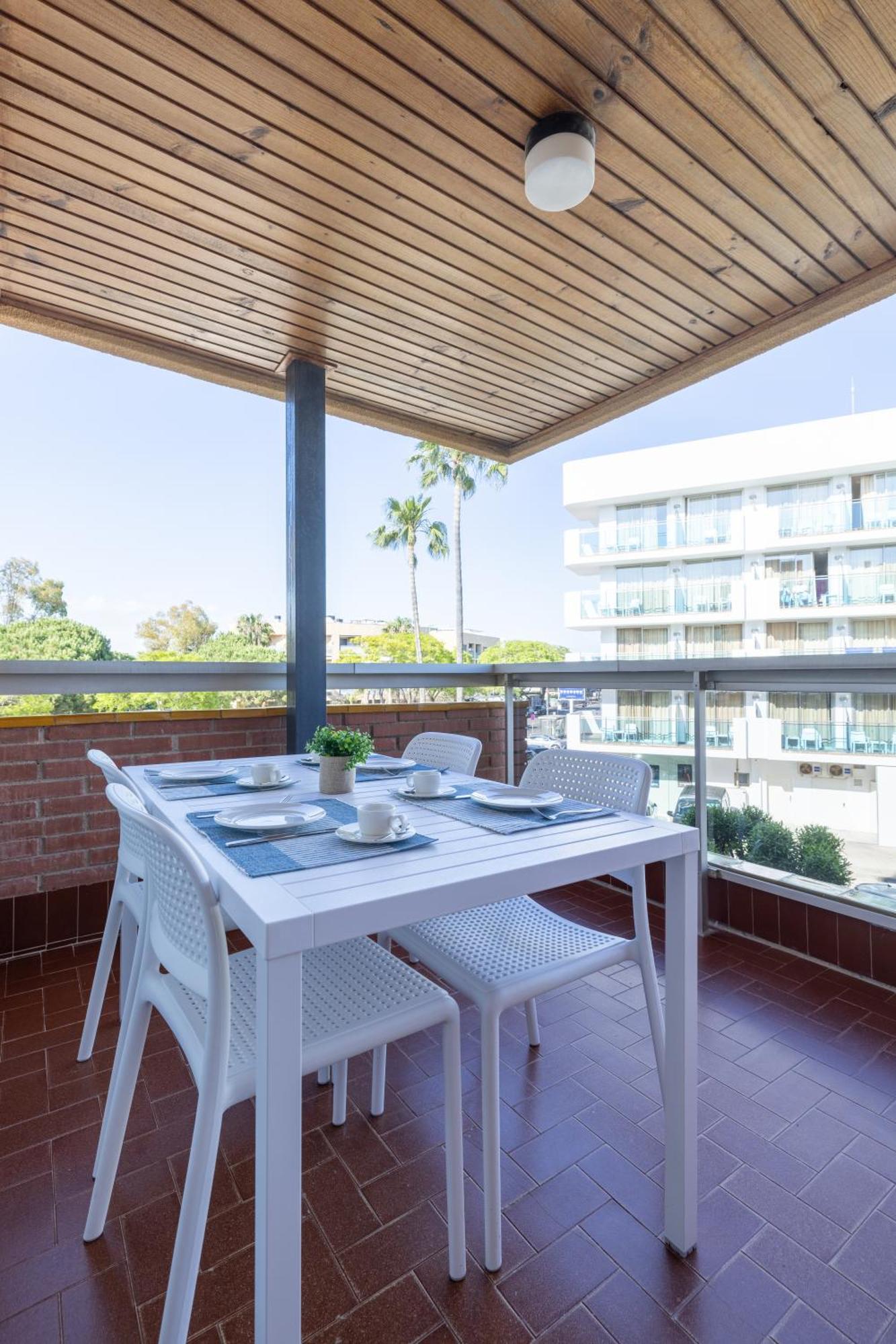 Apartaments Voralmar - Mas D'En Gran كامبريلس المظهر الخارجي الصورة