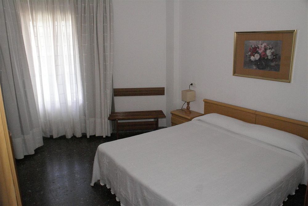 Apartaments Voralmar - Mas D'En Gran كامبريلس المظهر الخارجي الصورة